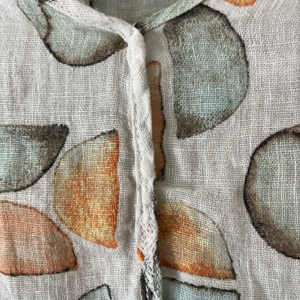 Abstract Patterned Blouse - Picture 4 of 7